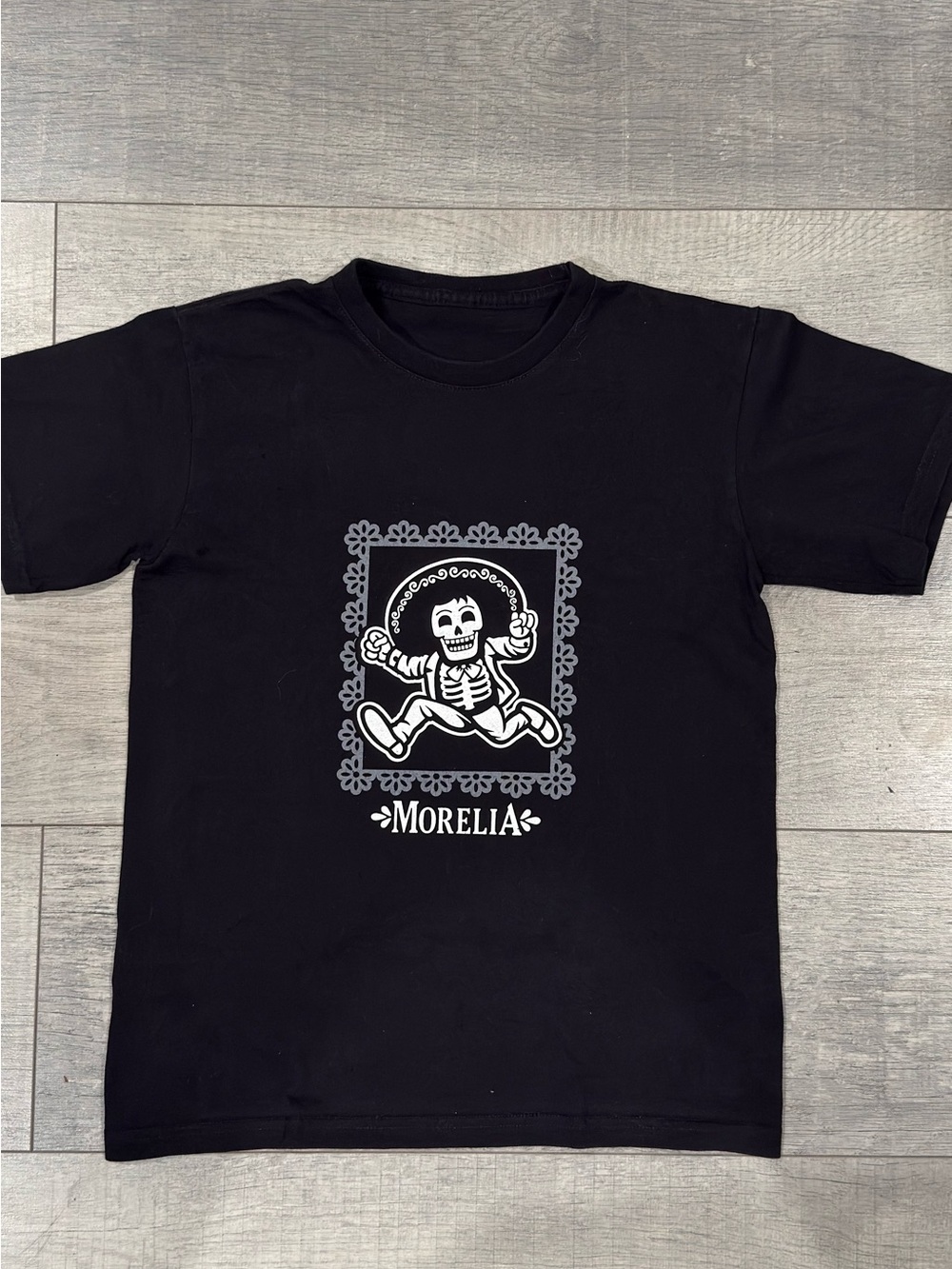 Morelia Mexico Boys Skeleton Graphic T-Shirt Size 7